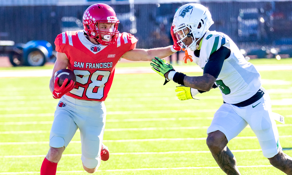 Nathan Iskander had a 3-yard TD run in the win over Diablo Valley. (Photo by Eric Sun)