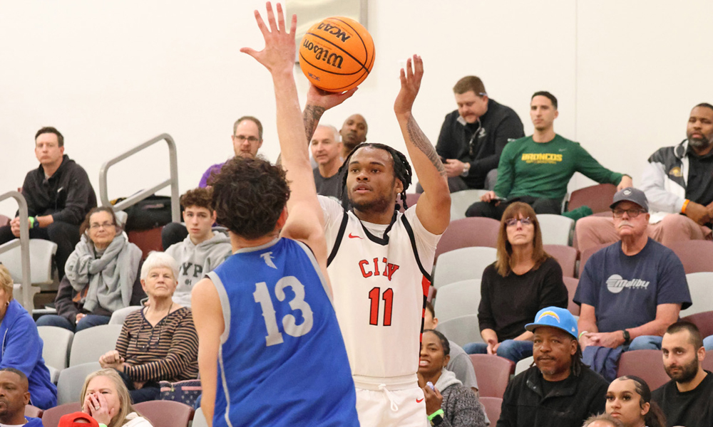 Ray-John Spears scored a game-high 26 points to help lead CCSF to an 82-70 win over Cerritos in the state championship quarterfinals. (Photo by Richard Quinton/3C2A)