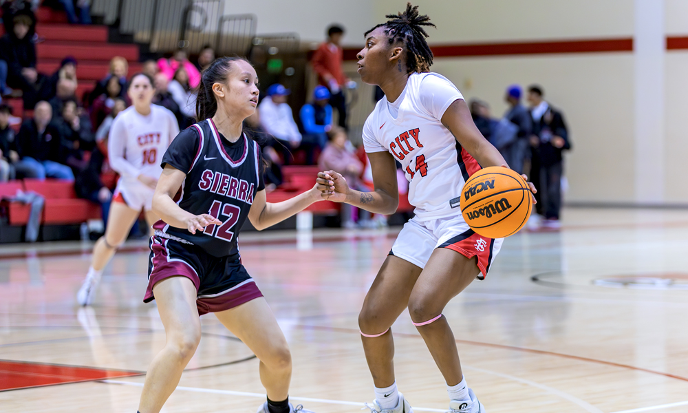 Deonna Mayfield (Photo by Eric Sun)