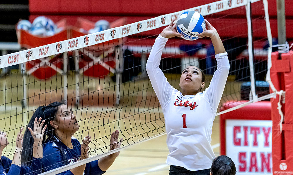 Sophomore Zaire Best (Photo by Eric Sun)